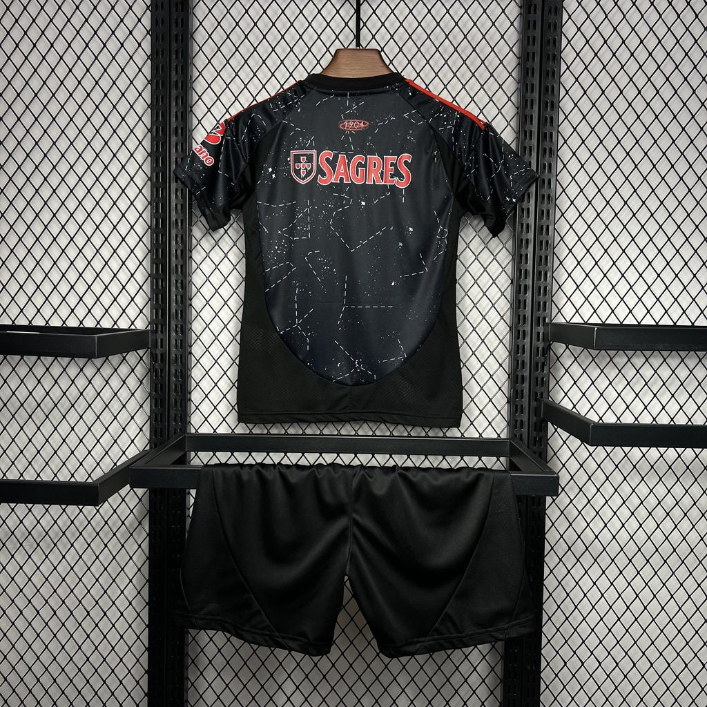 Conjunto infantil alternativo 2024/25 preto