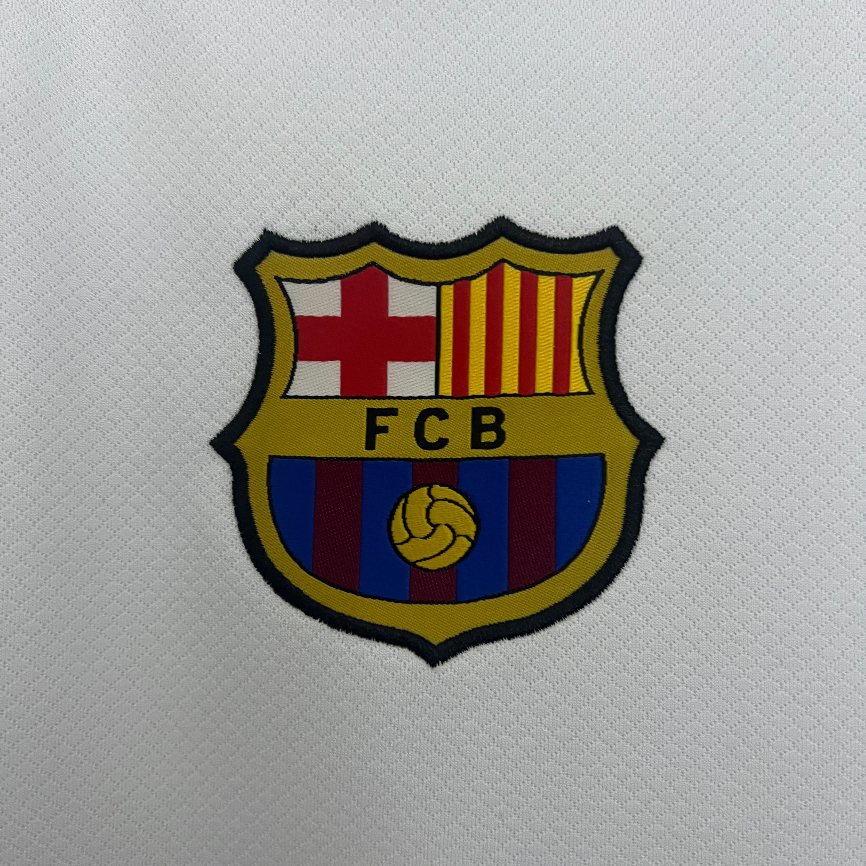 Camisola Barcelona away branca 2025/26