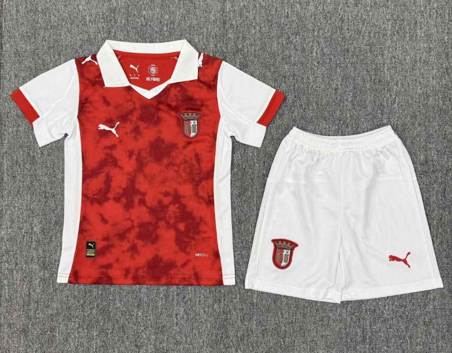 Conjunto infantil Braga principal 2025/26
