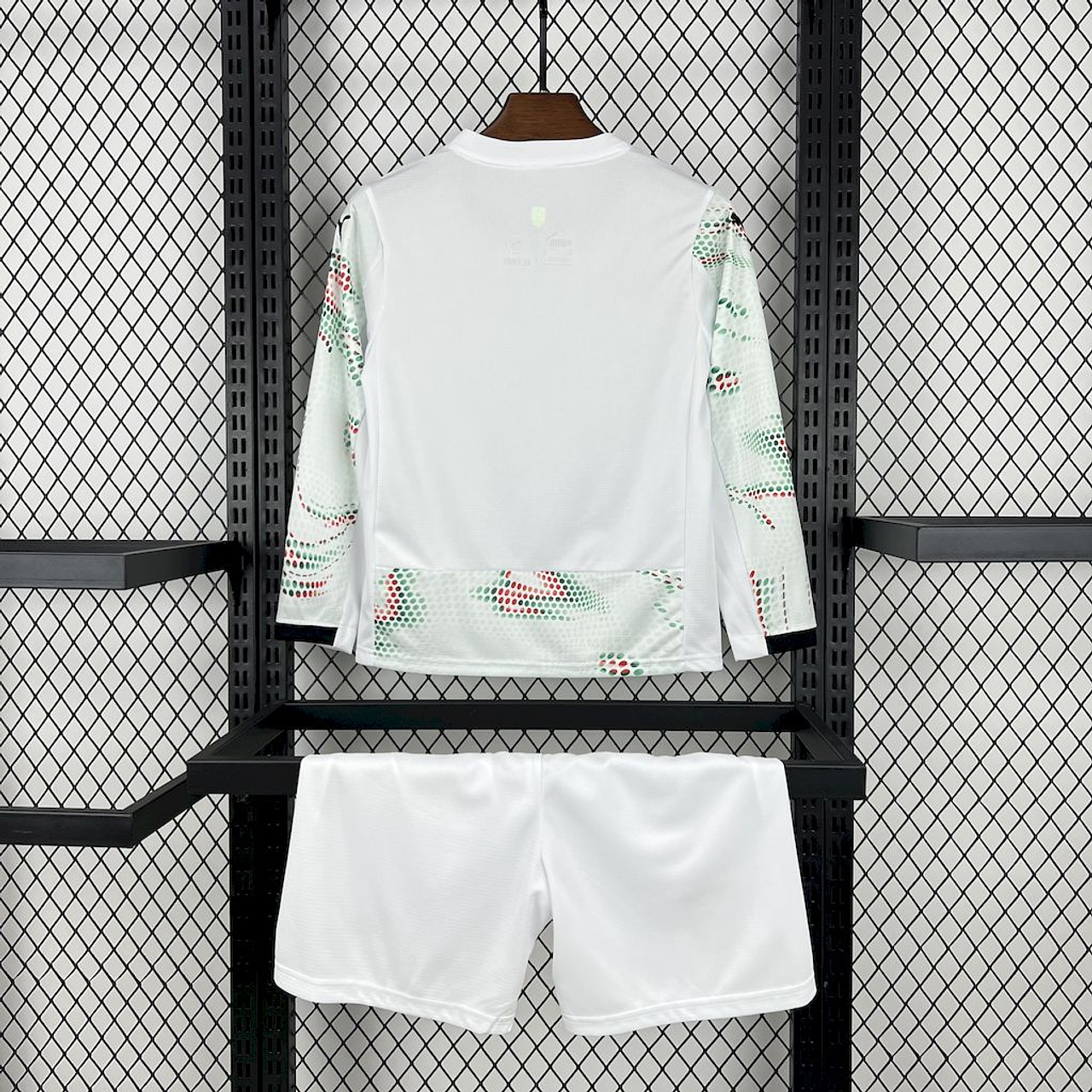 Conjunto infantil MANGA COMPRIDA Seleção Portugal branco alternativo 2025 - PUMA