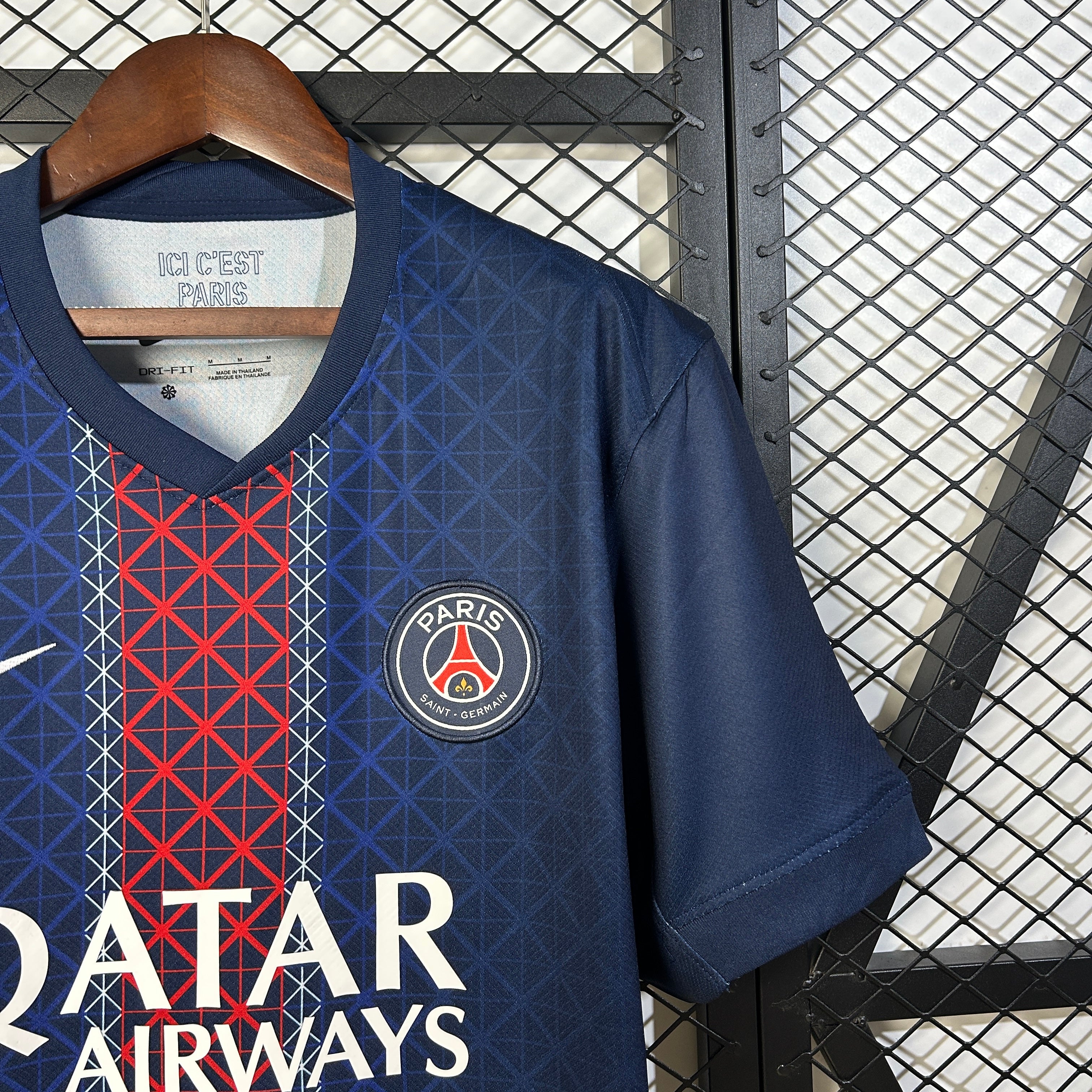 Camisola PSG principal 2025/26