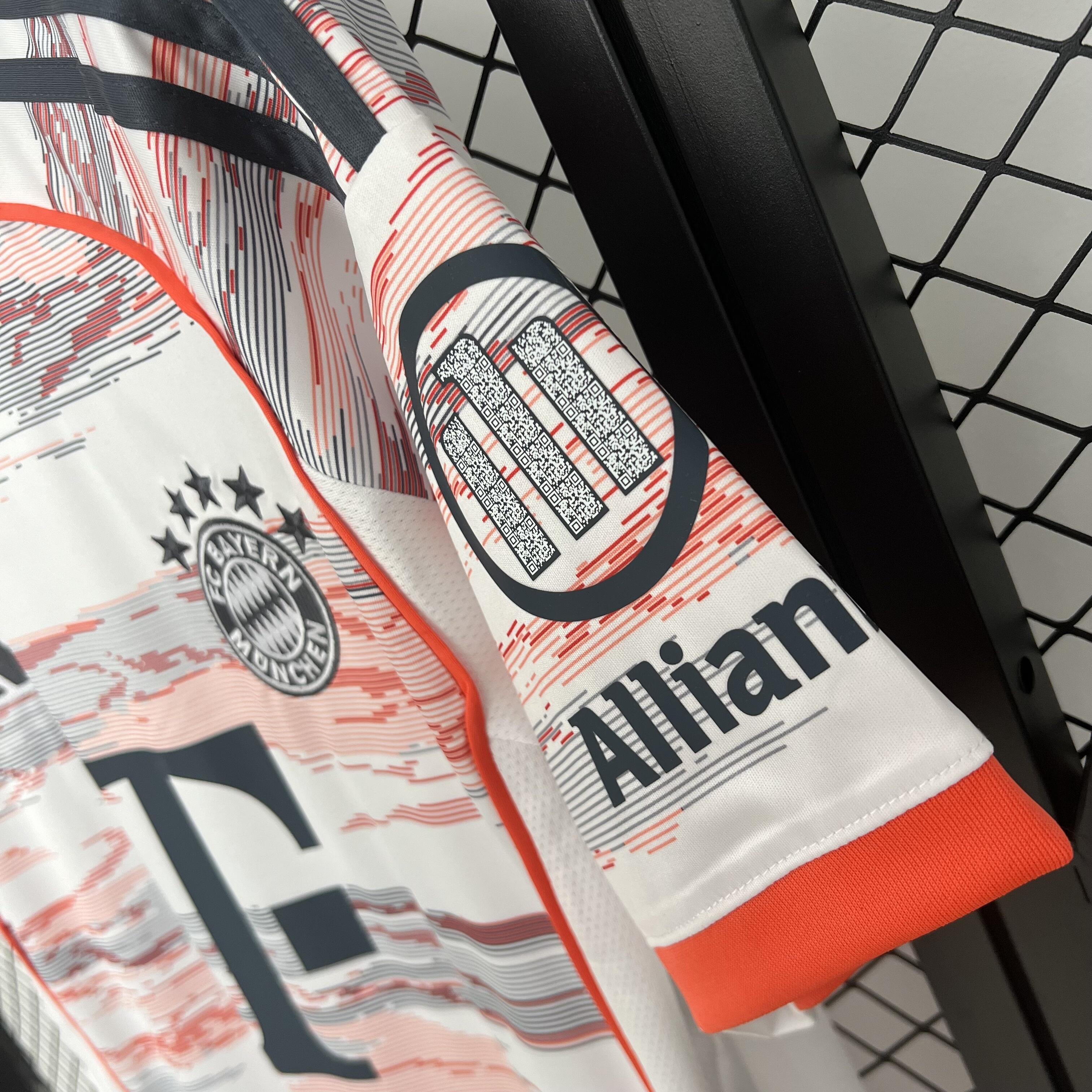 Camisola Bayern Munich alternativa 2025/26