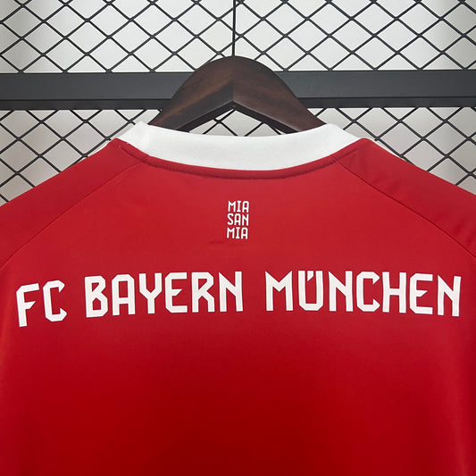 Camisola Bayern Munich home 2025/26