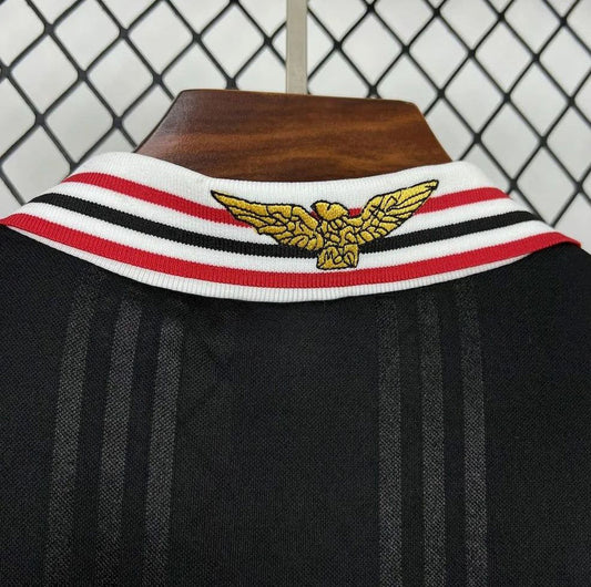 Camisola retro preta alternativa 1997/98
