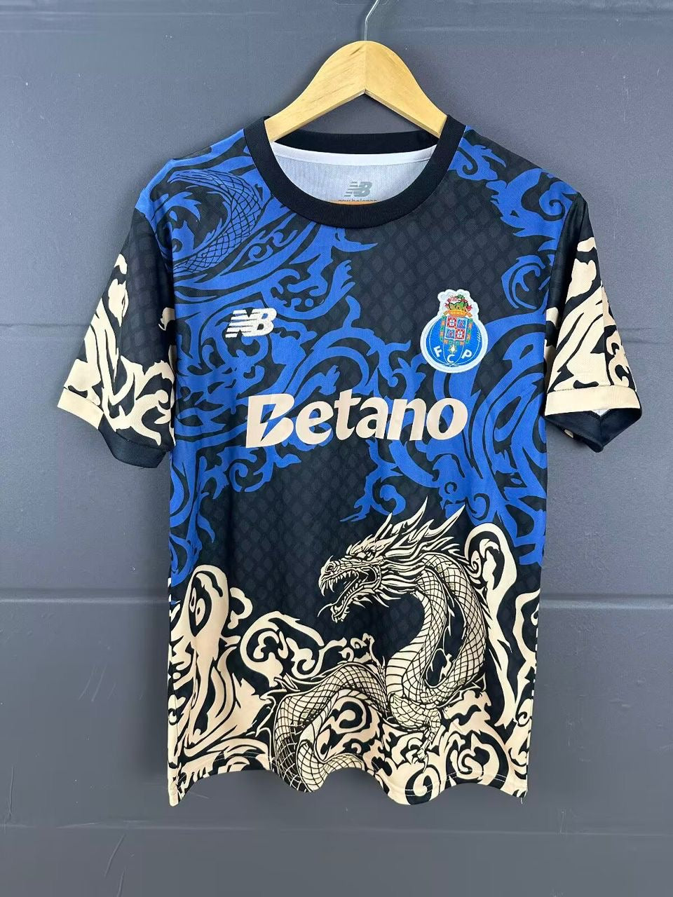 Camisola FCP concept dragão azul 2025/26 - exclusiva