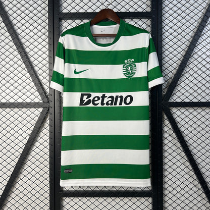 Camisola principal 2025/26 verde e branca