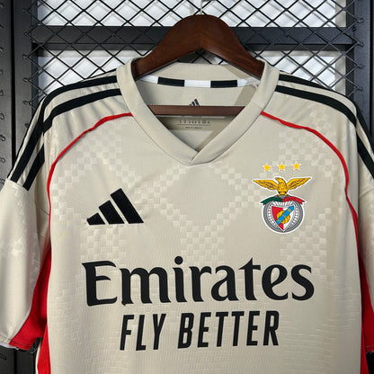 Camisola alternativa bege 2025/26