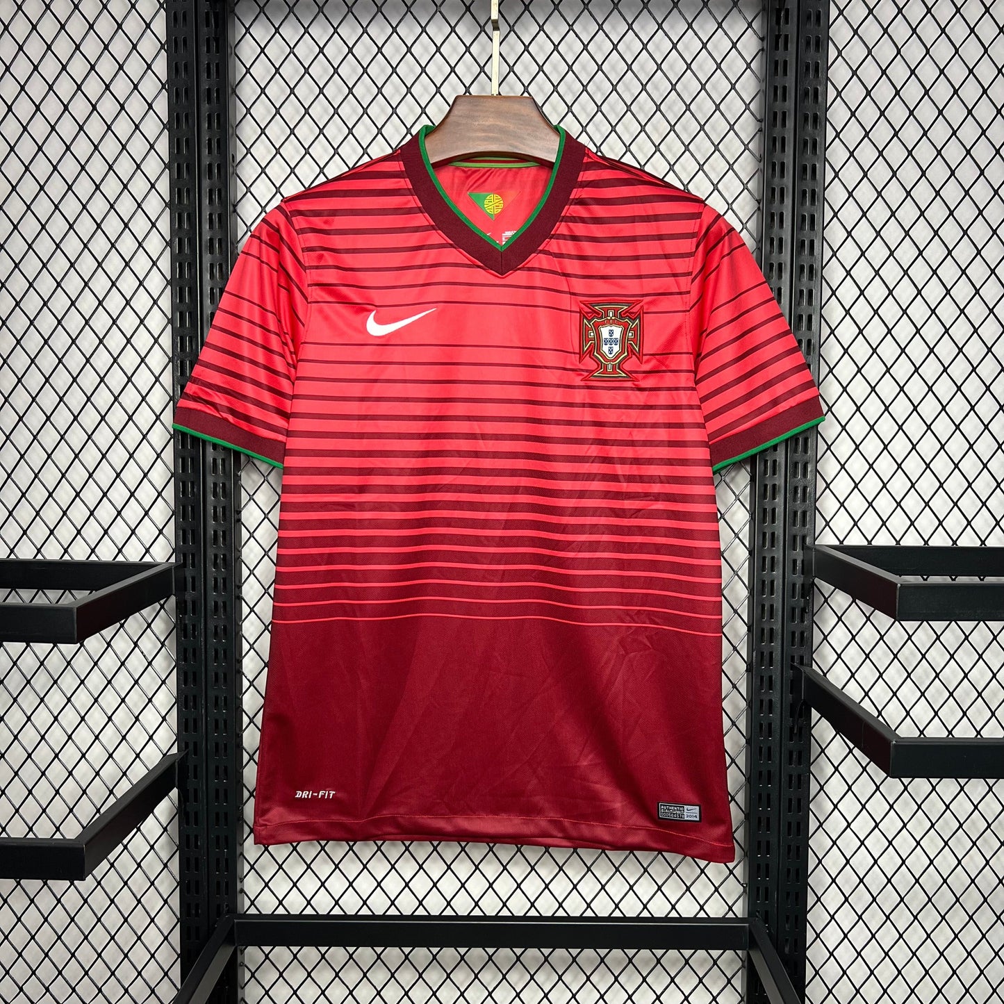 Camisola Portugal vermelha Retro 2014