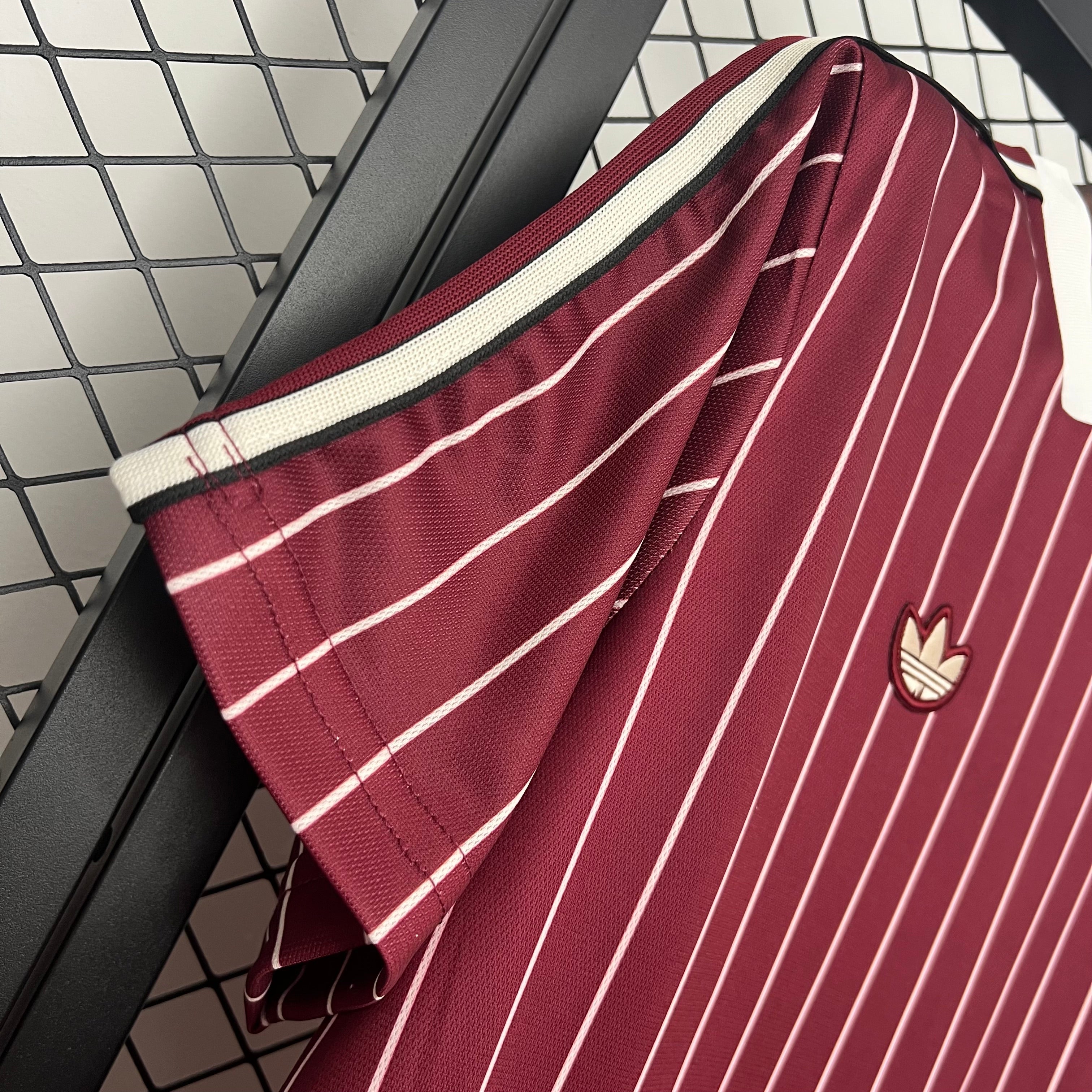 Camisola Ajax x Originals 2025/26
